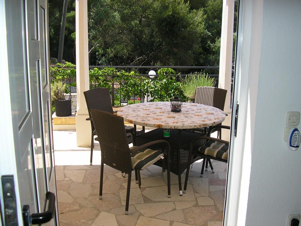 Apartments Viki Trogir Eksteriør billede