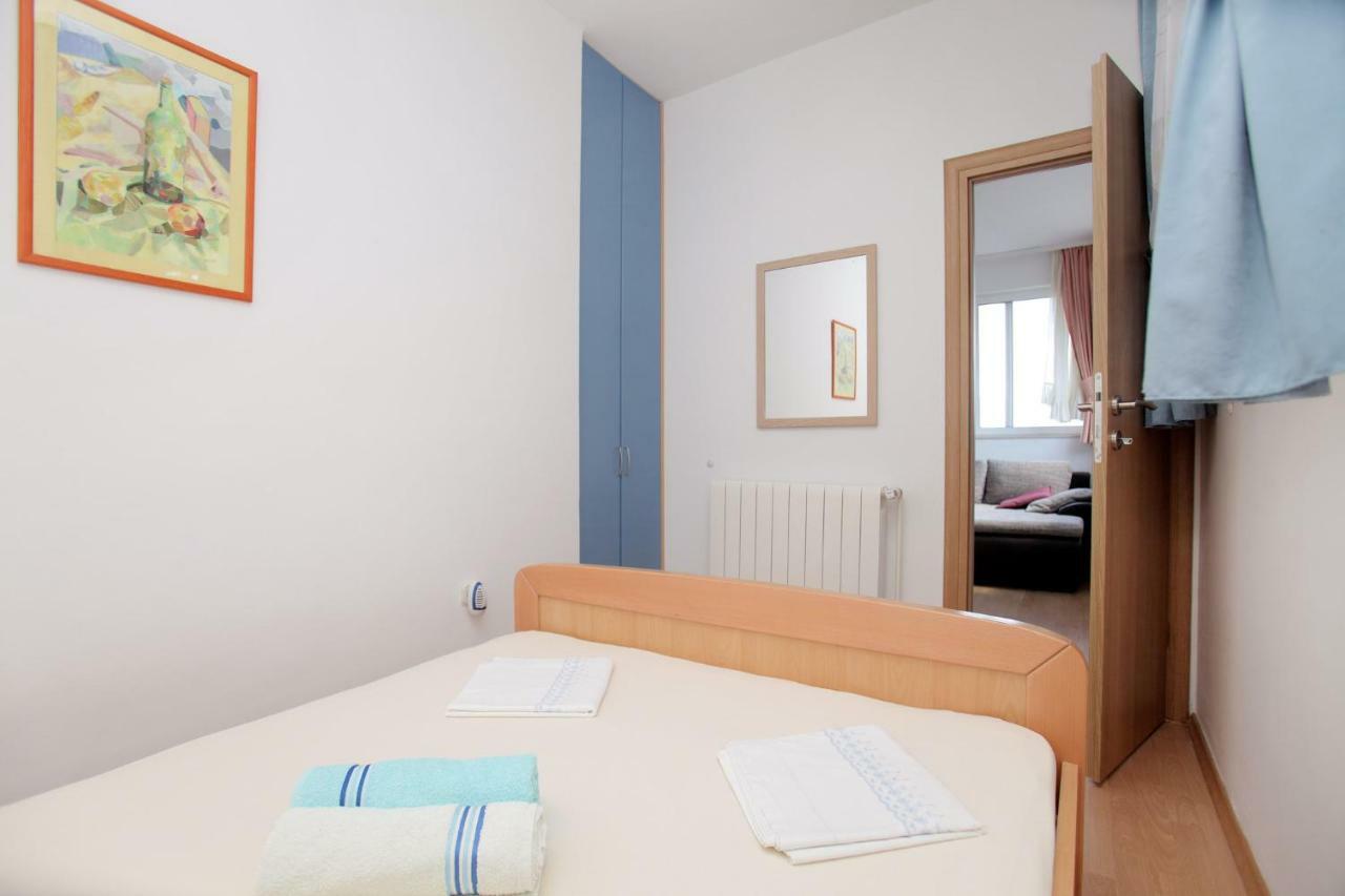 Apartments Viki Trogir Eksteriør billede